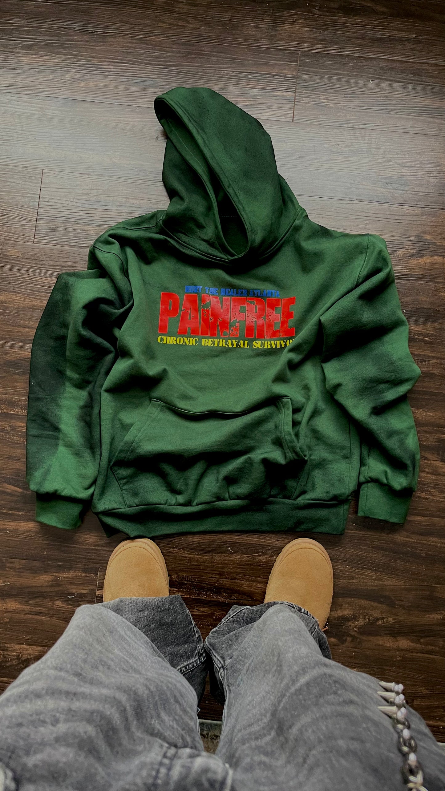 PAINFREE Spraypaint Hoodie